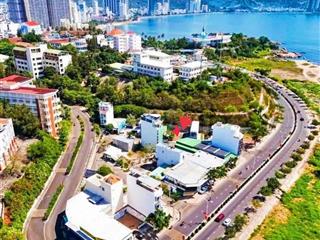 Không có lô thứ 2  tđc hòn đỏ  bc chân qua đường là bãi biển hòn chồng