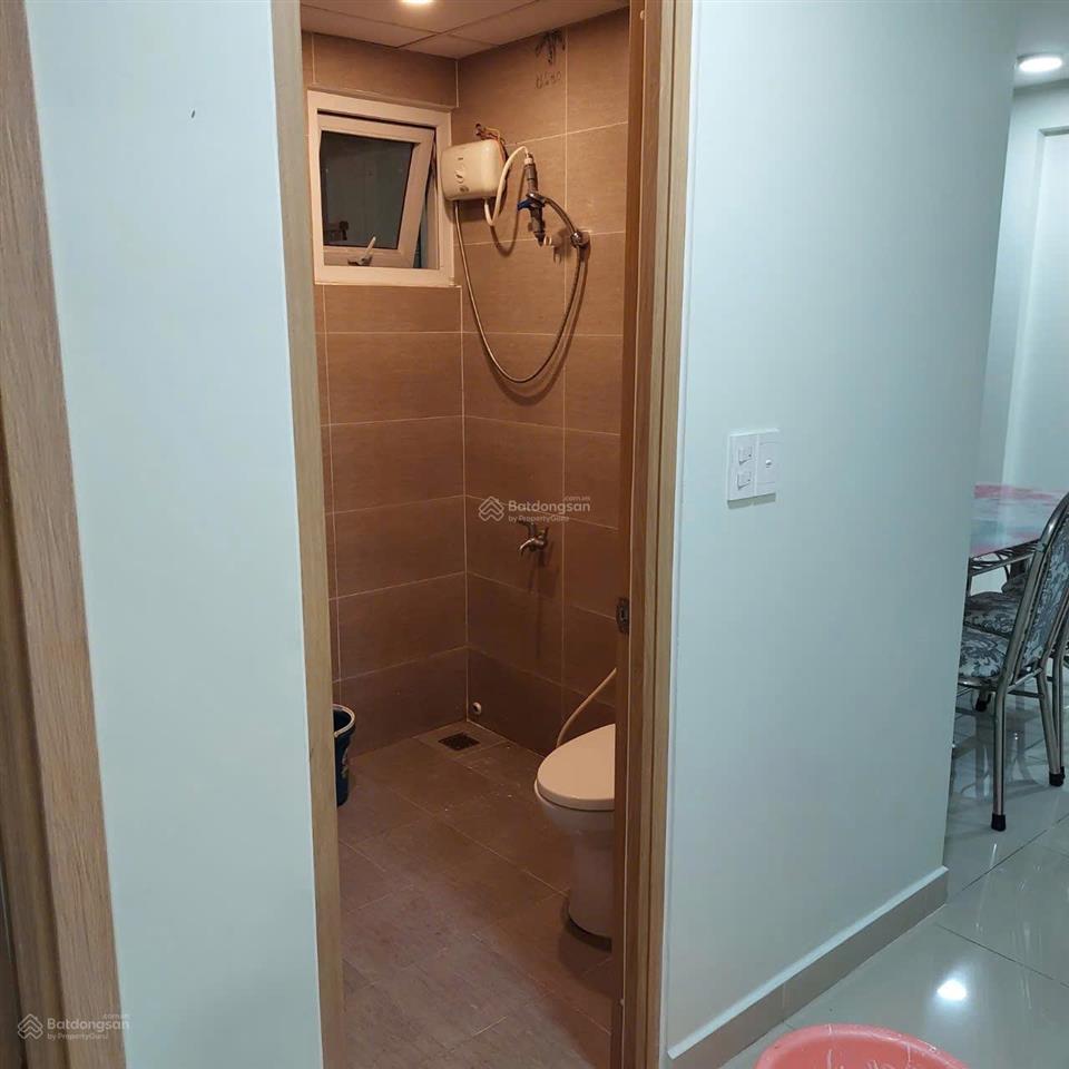 Bán căn hộ 3pn 2wc trung tâm, full tiện ích, công viên hồ bơi, sổ hồng sẵn, sang tên ngay, 82,1m2