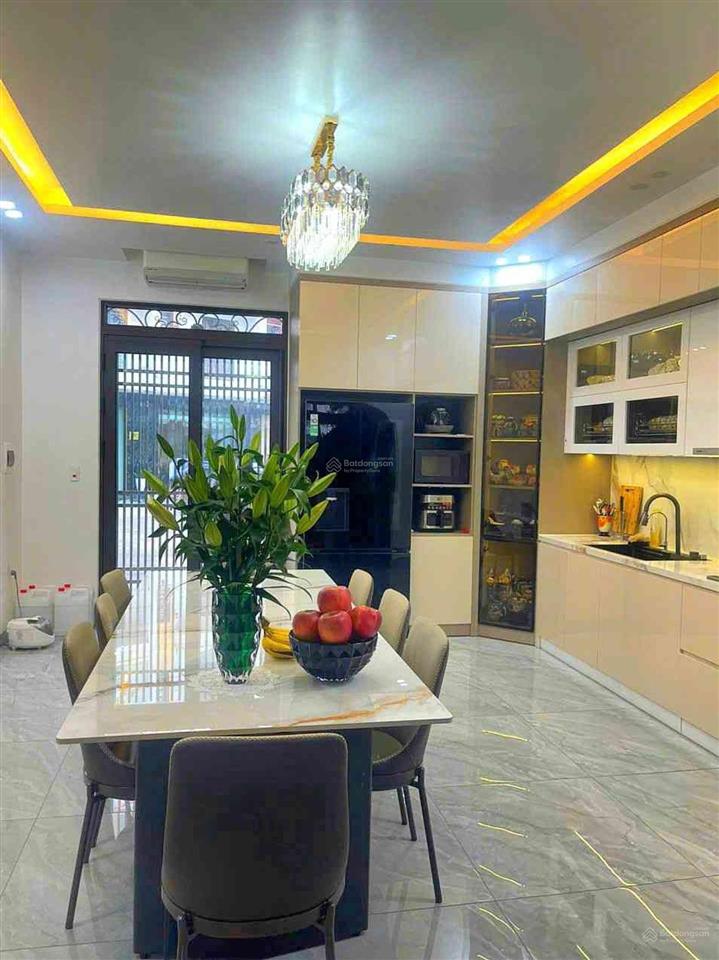Hàng hiếm trục chính 30m him lam hồng bàng 2 mặt đường, khó tìm căn thứ hai!