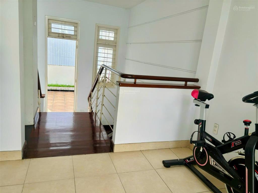 Cho thuê nhà phố mặt tiền đường số 18, bình tân 68,2m2 (4x17m), 2,5 tấm, giá chỉ 14 triệu/tháng