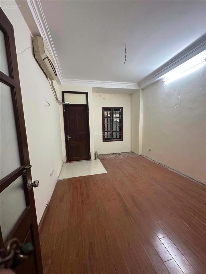 Cho thuê nhà trung tâm cầu giấy, gần ô tô, vừa ở vừa kinh doanh thuận lợi