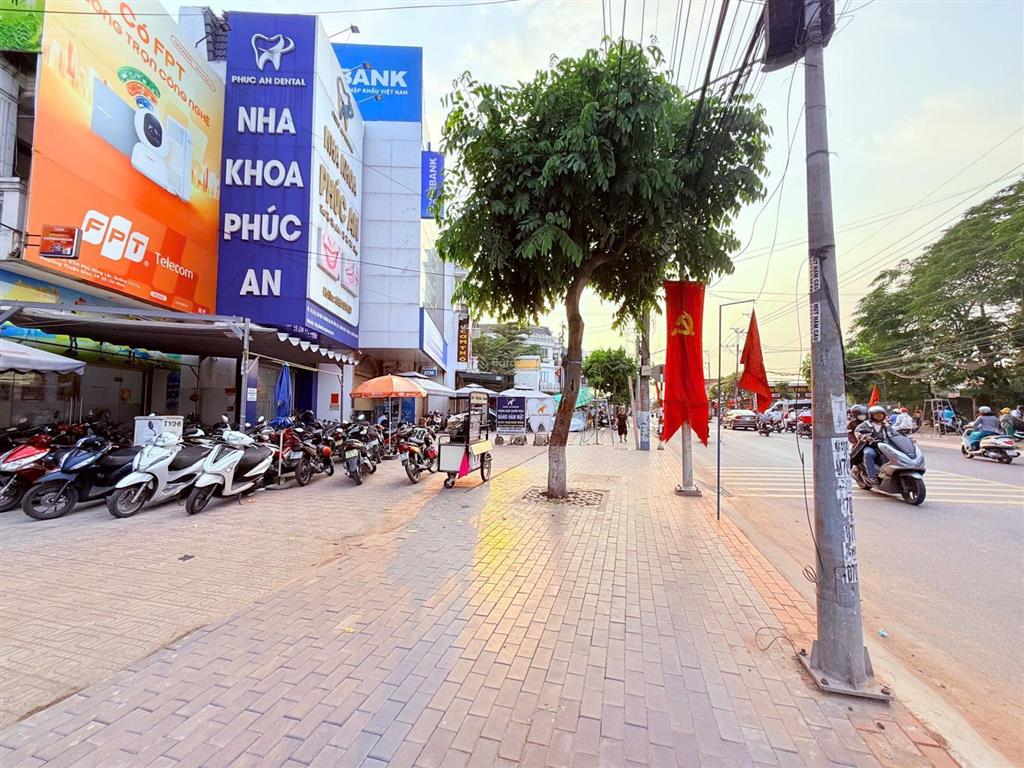 Bán shophouse phú hồng lộc 1t2l thuận anbd 120m2 giá 15 tỷ còn tl.  0901 676 *** ngọc huyền(zalo)