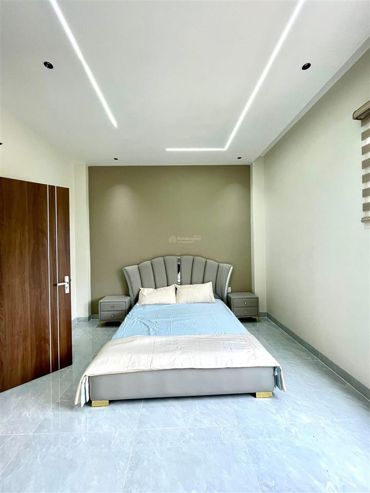 Bán nhà mặt tiền trục chính kdc lp thuận giao  thuận an  bd 70m2 giá 6,5 tỷ tl.  0901 676 ***