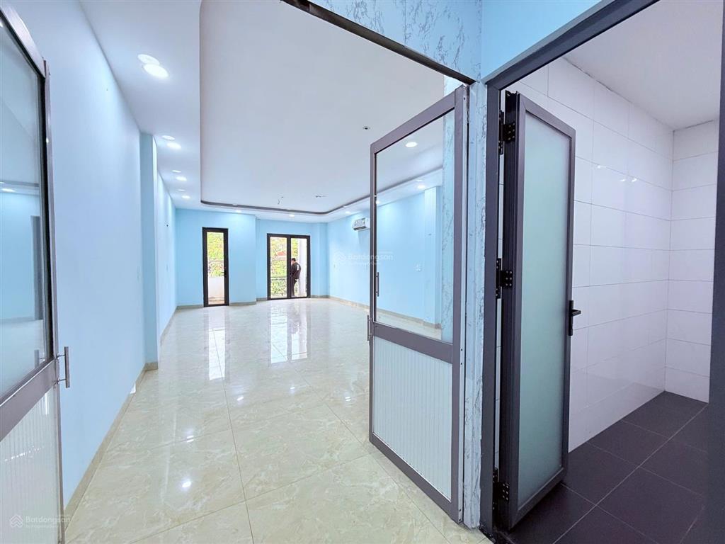 Bán gấp shophouse kinh doanh phú hồng lộc  thuận giaothuận anbd giá 15tỷ còn tl.  0901 676 ***