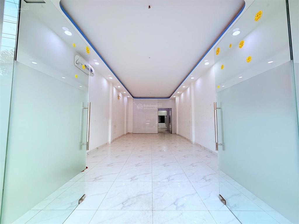 Bán gấp shophouse kinh doanh phú hồng lộc  thuận giaothuận anbd giá 15tỷ còn tl.  0901 676 ***