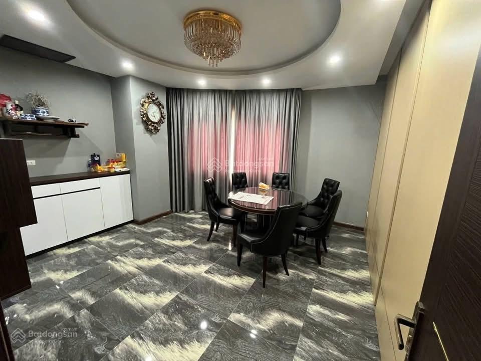 Chính chủ cần bán căn 3 ngủ tòa cc khu đô thị nam cường giá hơn 10 tỷ 0975 750 ***