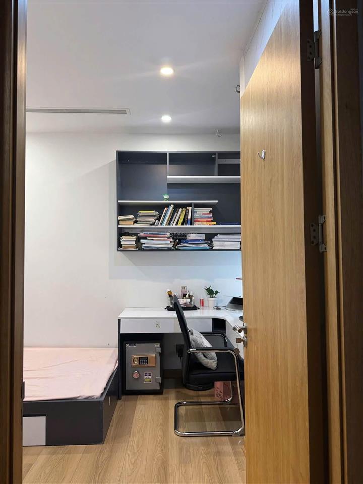 Chính chủ cần bán căn hộ 62m toà cc vinhome green bay mễ trì giá hơn 7 tỷ  0975 750 ***