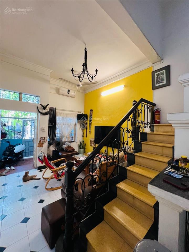 Bán gấp nr 4pn, 5wc, 45m2, 11 tỷ tại ngõ 55 hoàng hoa thám, ba đình, hn