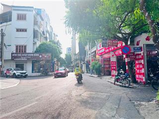 Chính chủ bán đất tặng nhà mặt phố hoàng ngân. lô góc 3 thoáng giá 500tr/m2, alo 0975 750 ***