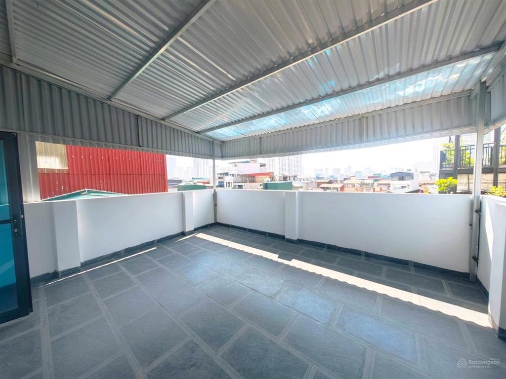 Chính chủ bán nhà xây mới 7 tầng có thang máy hộ khẩu cầu giấy chỉ 9, tỷ 0975 750 ***