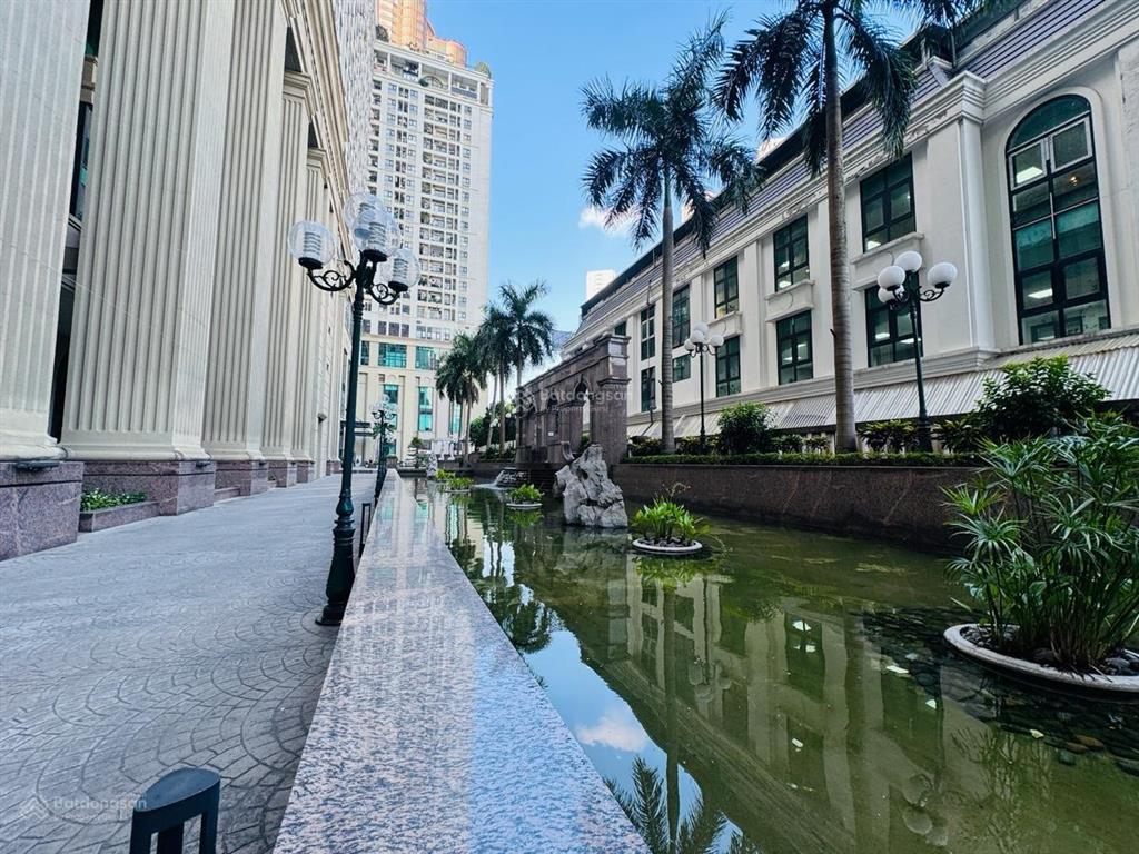 0975 750 *** chính chủ bán căn góc 3 ngủ tòa roman plaza tố hữu. sổ lâu dài tặng ful nội thất
