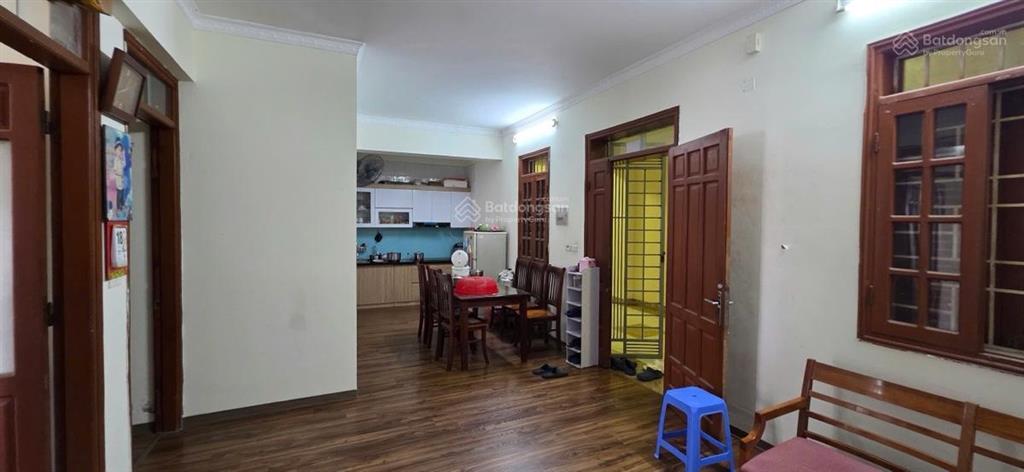 0975 750 ***' chính chủ bán căn hộ 3 ngủ mặt đường nguyễn cơ thạch. ban công mát giá hơn 5 tỷ