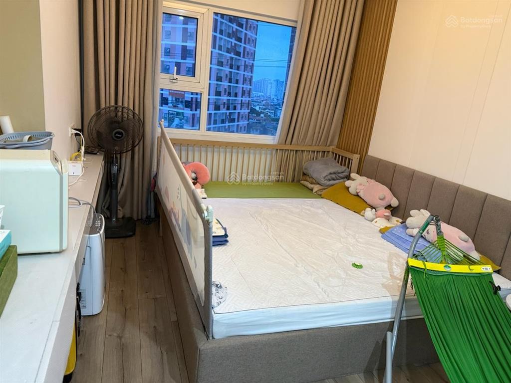 0975 750 *** chính chủ e bán căn chung cư 2 ngủ toà anland tố hữu. giá có thương lượng cho khách