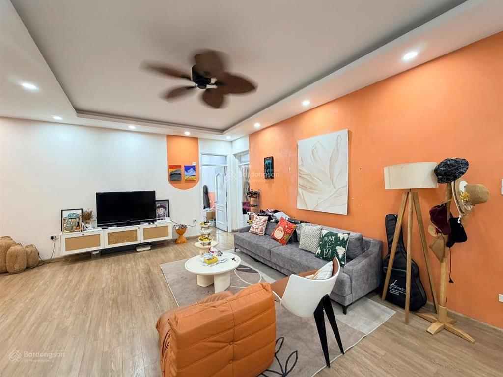 '0975 750 ***' chính chủ cần bán căn hộ tầng trung. sổ lâu dài tòa 17t6 hoàng đạo thúy 153m hơn 11 tỷ