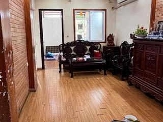 Chính chủ bán căn hộ tt nhà máy in tiền. nhà em tầng 2 dt sử dụng 120m2 giá hơn 3 tỷ 0975 750 ***