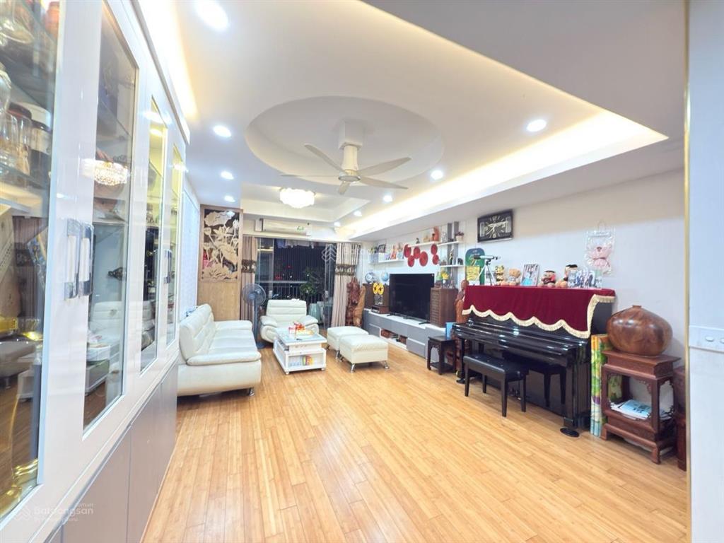 0975 750 *** cần bán căn hộ cc viện chiến lược cầu giấy diện tích 135m giá nhỉnh 10 tỷ