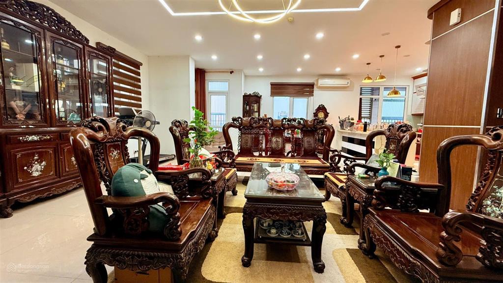'0975 750 ***' do chuyển về ở cùng bố mẹ. nên gia đình cần bán căn 4 ngủ giá chỉ hơn 16 tỷ cầu giấy