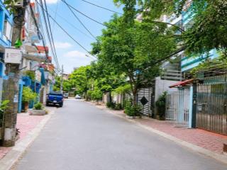 Cho thuê nhà riêng tại phố văn cao diện tích 90m2, 3 tầng đường rộng 2 ô tô tránh nhau thoải mái
