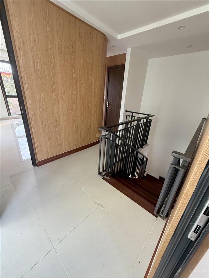 Cho thuê shophouse tại vinhomes royal island, 15 triệu vnd/th, 65 m2, giá ưu đãi