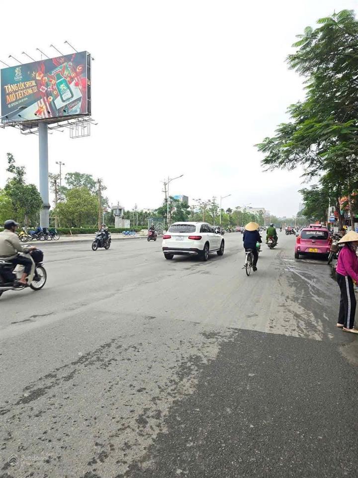 Bán nhà mặt đường trần quang khải  hồng bàng  hải phòng 0936 911 ***