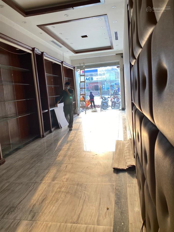 Bán nhà mặt đường cái dài (hai bà trưng) lê chân  hải phòng. 0936 911 ***