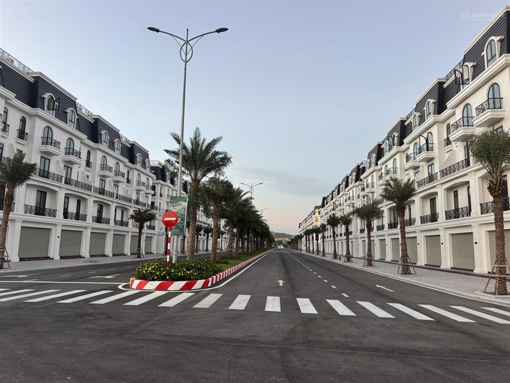 Cắt lỗ 1,3 tỷ căn lk hoàng huy green river, 7,4 tỷ, 82,5 m2, nhiều tiện ích hấp dẫn