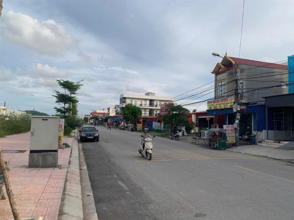 Bán 588 m2 đất mặt đường khu công nghiệp tân trào hải phòng
