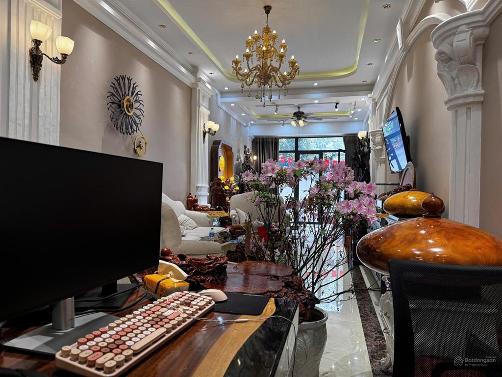 Bán nhà mặt đường trực cát lê chân hải phòng