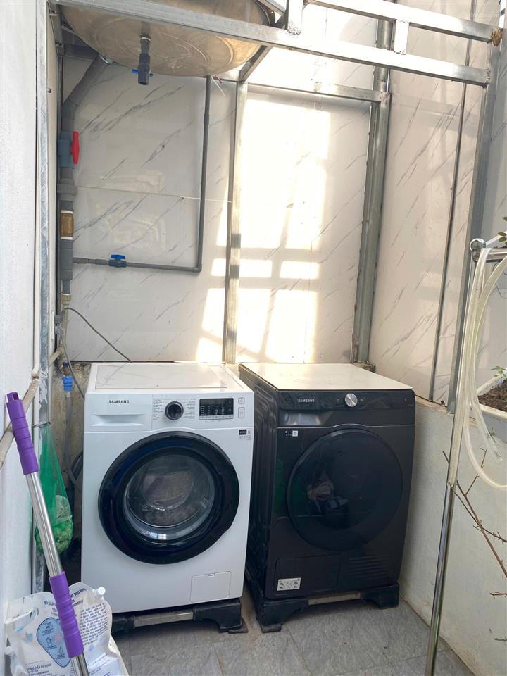 Bán nhà mặt đường trực cát, thiên lôi, giá 8 tỷ