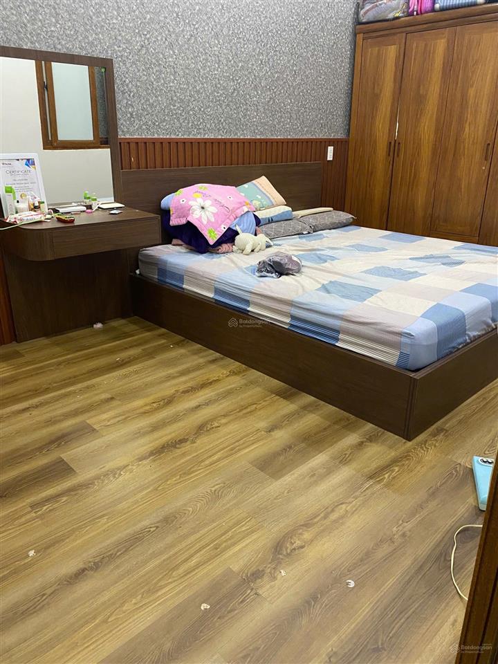 Bán nhà mặt đường trực cát, thiên lôi, giá 8 tỷ