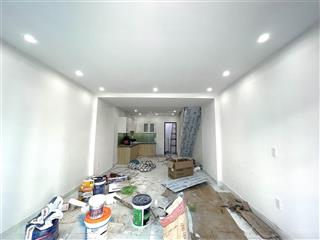 Siêu hot chỉ 3,37 tỷ có ngay nhà 40m2 kinh doanh được ngay sở dầu, hồng bàng