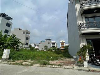 Bán lô đất phân lô 94m2 cùng mặt trường học, tại hùng vương, hồng bàng giá 4,x tỷ
