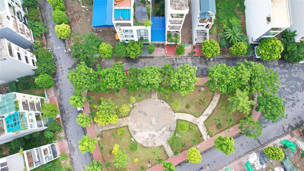 Giá tốt nhất trong 2 năm nay, lô đất 100m2 sau sở tài chính thành phố, vị trí kinh doanh được
