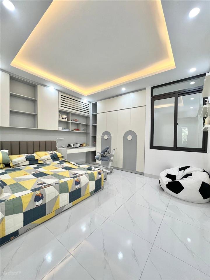 Bán căn nhà trục chính, nhà xây 4 tầng siêu đẹp dự án him lam, hồng bàng. giá 4,95 tỷ