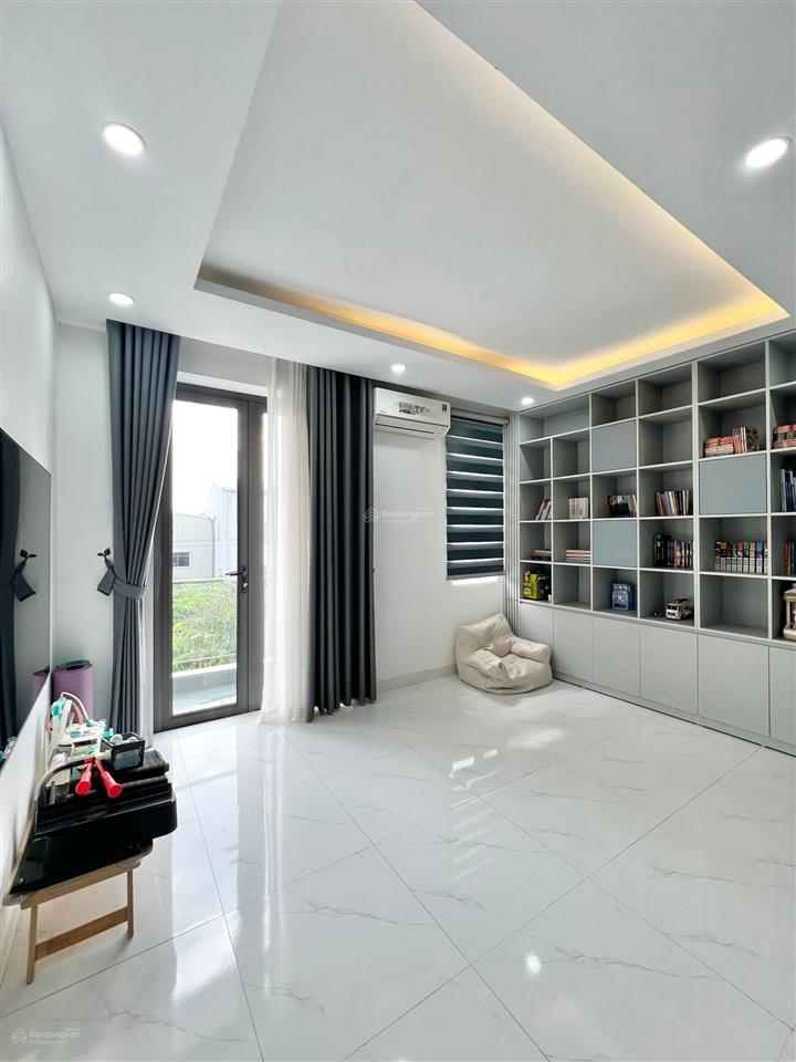 Bán căn nhà trục chính, nhà xây 4 tầng siêu đẹp dự án him lam, hồng bàng. giá 4,95 tỷ