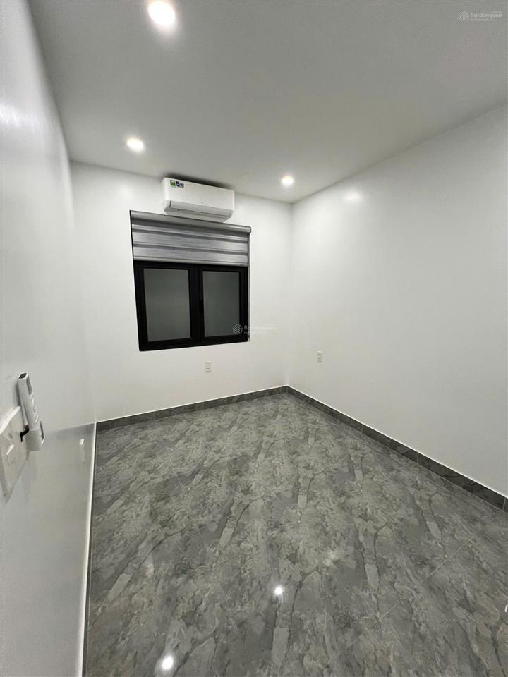Chỉ 5,7 tỷ sở hữu ngay căn nhà vị trí đẹp đều đặn dòng tiền hàng tháng ngay sở dầu, hồng bàng