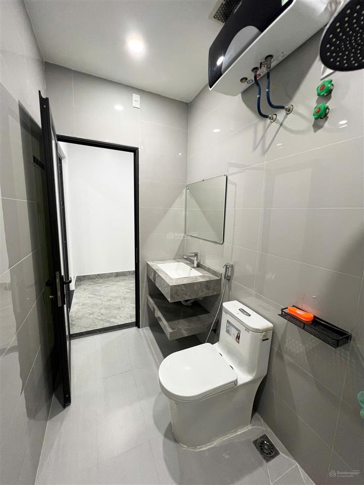 Chỉ 5,7 tỷ sở hữu ngay căn nhà vị trí đẹp đều đặn dòng tiền hàng tháng ngay sở dầu, hồng bàng