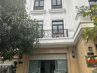 Chỉ 5,7 tỷ sở hữu ngay căn nhà vị trí đẹp đều đặn dòng tiền hàng tháng ngay sở dầu, hồng bàng