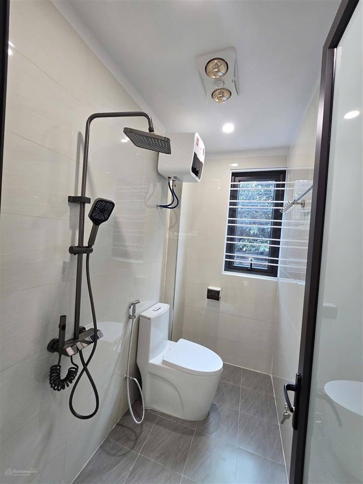 Nhà 47m2 xây 3 tầng đẹp, đường thông 4m, lại lô góc ngay quỳnh cư, hồng bàng, chỉ 2,35 tỷ