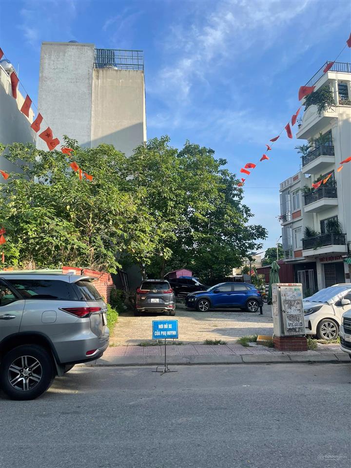 Quá rẻ lô đất tái định cư thế lữ nằm mặt đường hạ lý, ngay trung tâm mà giá chỉ 6,16 tỷ