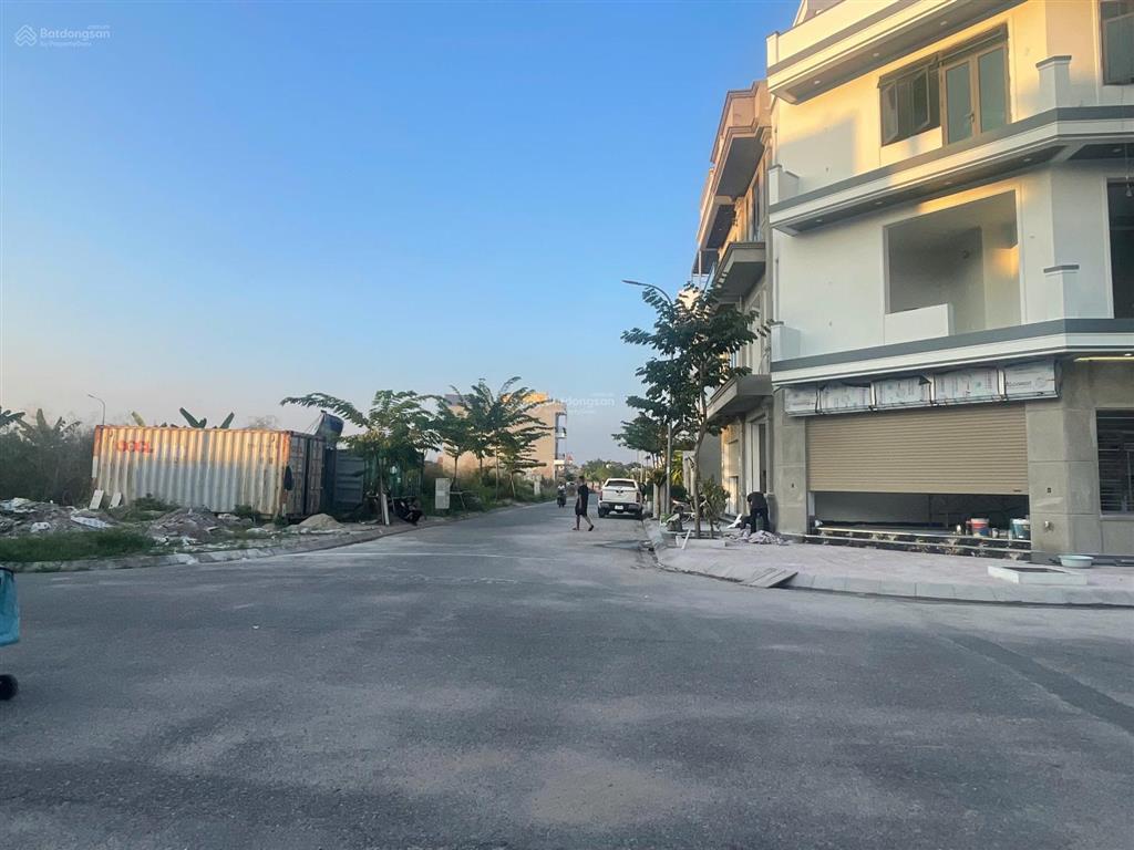 Bán lô đất 93m2 trong khu phân lô tại hồng bàng, đường 13m vỉa hè rộng, giá 4,05 tỷ