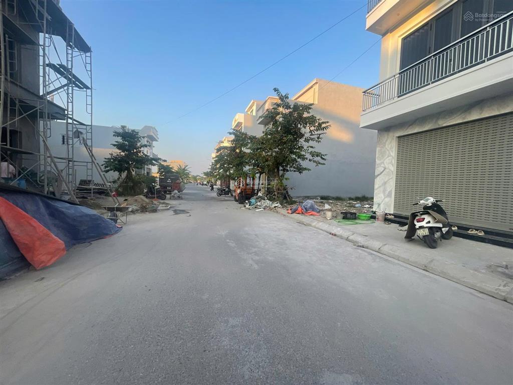 Bán lô đất 93m2 trong khu phân lô tại hồng bàng, đường 13m vỉa hè rộng, giá 4,05 tỷ