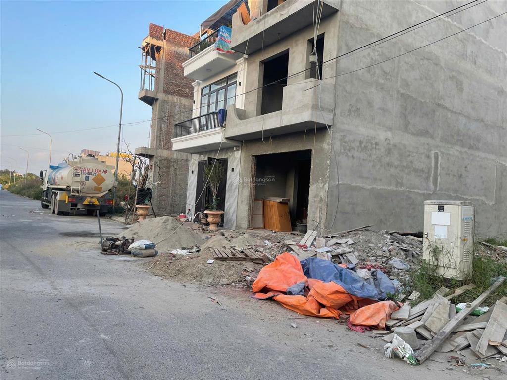 Bán lô đất 93m2 trong khu phân lô tại hồng bàng, đường 13m vỉa hè rộng, giá 4,05 tỷ