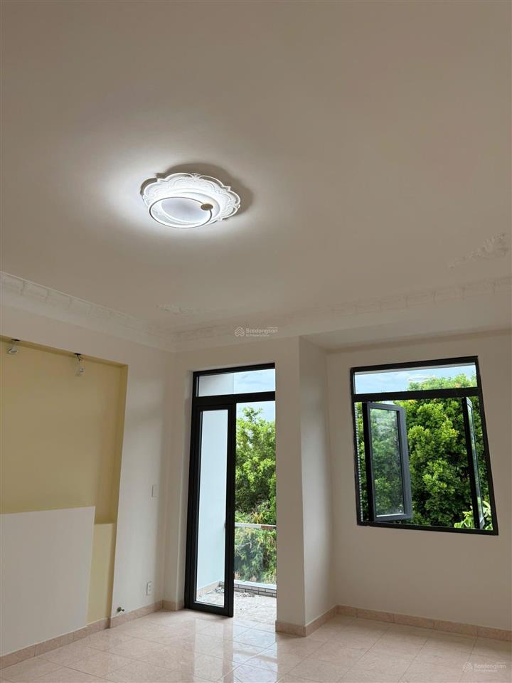 Bán nhà khu tên lửa bình tân  view công viên  5x20  4 tầng  5pn  14,5 tỷ