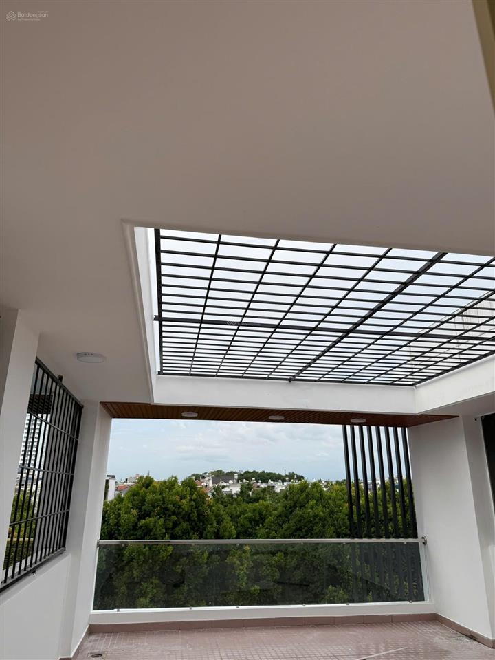 Bán nhà khu tên lửa bình tân  view công viên  5x20  4 tầng  5pn  14,5 tỷ