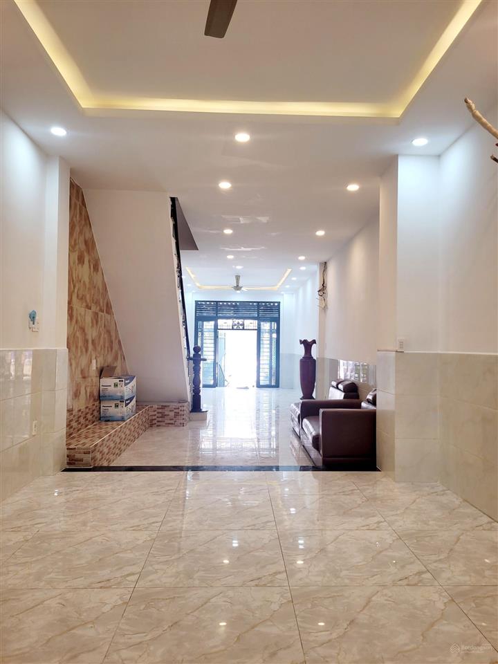 Bán nhà kdc lý chiêu hoàng bình tân, giáp quận 6  4x25m  5 tầng  6pn  giá 10,5 tỷ