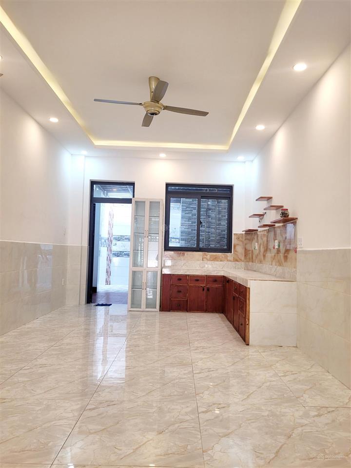 Bán nhà kdc lý chiêu hoàng bình tân, giáp quận 6  4x25m  5 tầng  6pn  giá 10,5 tỷ