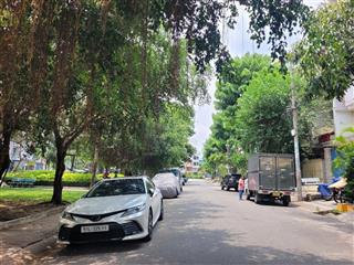 Bán nhà view công viên đường số 20 bình phú 1, quận 6  4x19  4 tầng  4pn  giá 13 tỷ
