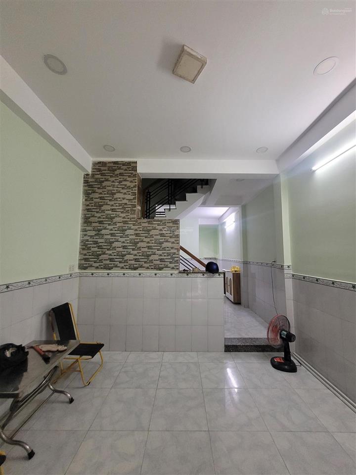 Chỉ 3,4 tỷ có nhà quận 7  ngay cầu him lam  3,5 x 10  trệt lầu  2pn
