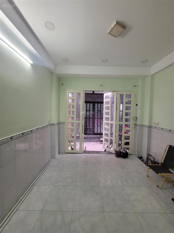 Chỉ 3,4 tỷ có nhà quận 7  ngay cầu him lam  3,5 x 10  trệt lầu  2pn